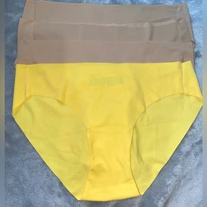 Four Auden Hipster Underwear